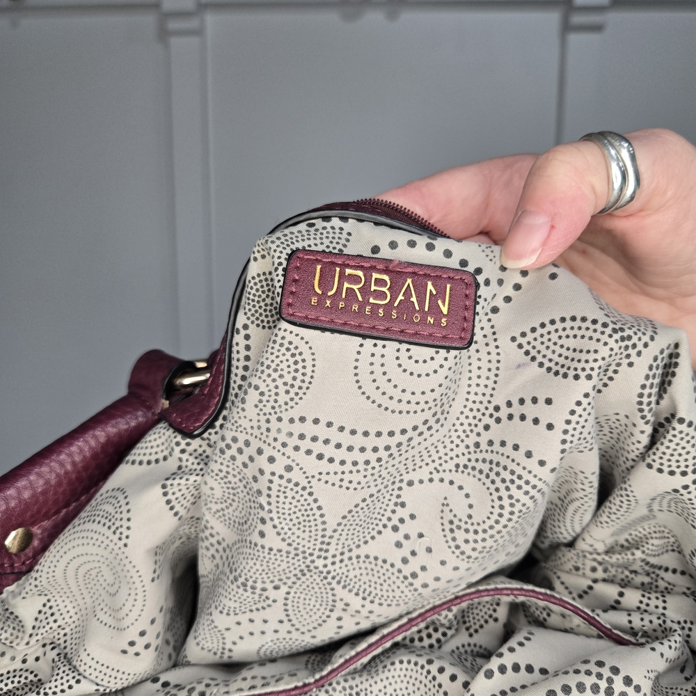 Urban Expressions Plum Pebbled Shoulder Bag with Gold Hardware - Picture 3 of 16